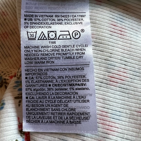 NWT Old Navy Floral Tank Top with lettuce trip and lace detail size M - Picture 13 of 13